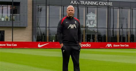 Arne Slot's initial thoughts on Liverpool squad as he's warned .